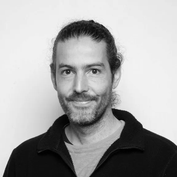 Víctor González